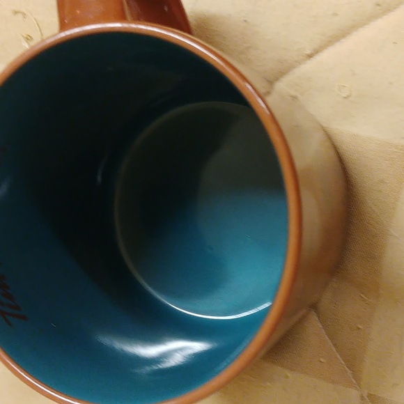 Tim Hortons ceramic mug 2017 - Picture 4 of 5